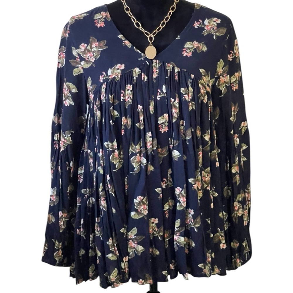 MOD X BOHO FLORAL PLEATED GYPSY TOP SZ SM
